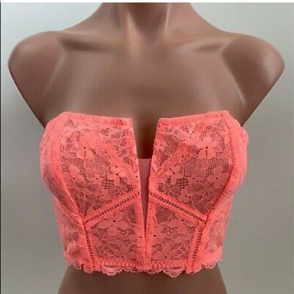 ⭐️3 in 1- New! Victorias Secret PINK Lace Top Limited Edition - Picture 9 of 11